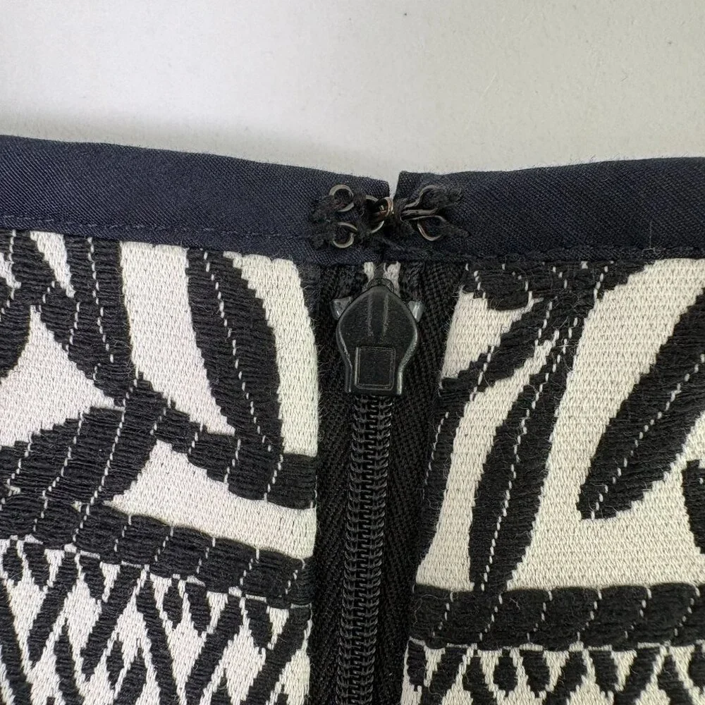 Tory Burch Laurie Embroidered Convertible Sheath‎ Dress Size 6 Black White Vines